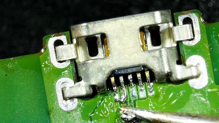 Как починить usb разъем на ноутбуке