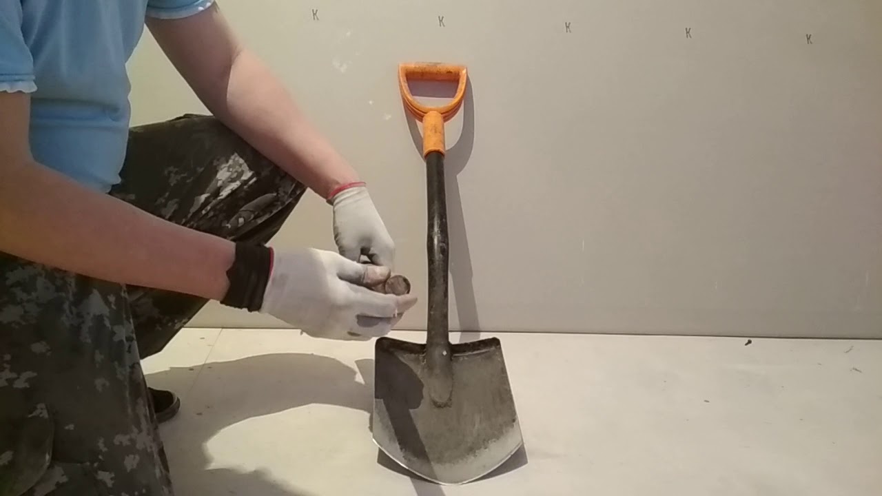 С какой стороны точить лопату
